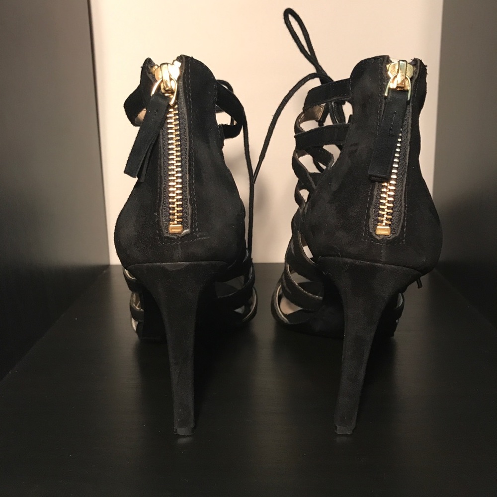 3 x $20 OR 2 x $15 - Black heels - Nine West - Picture 2 of 3